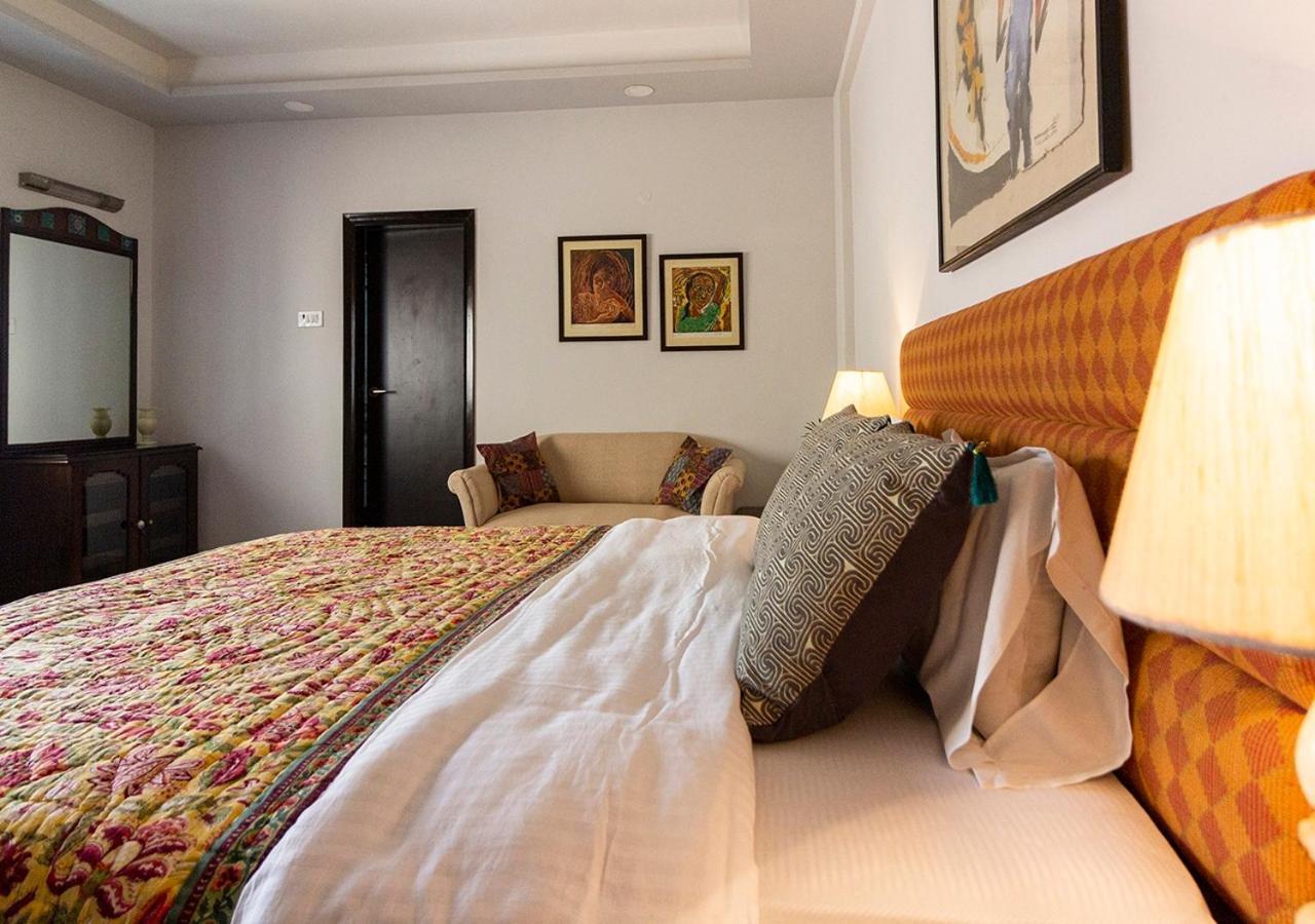 كولكاتا Neelam Bed & Breakfast المظهر الخارجي الصورة